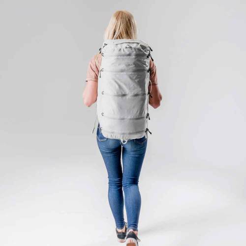 SEG45 Travel Pack white