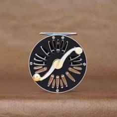 SALAR DAISY REEL TWO 7/9 - BLACK