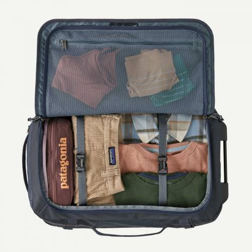 Wheeled Duffel 40L