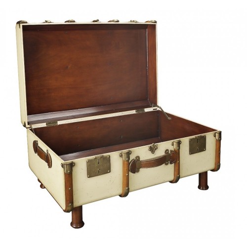 Living Room Trunk