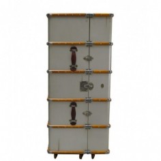 Trunk Bar