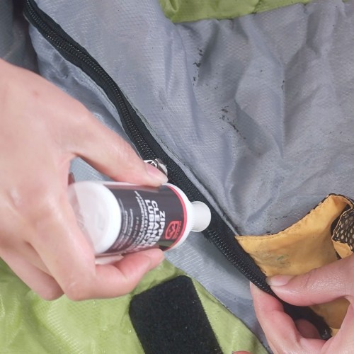Zipper Cleaner and Lubricant